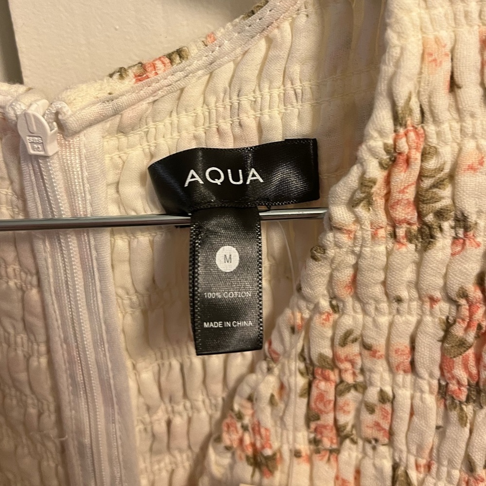 NWT AQUA Floral Smocked Midi Dress, Size Medium - Picture 4 of 5